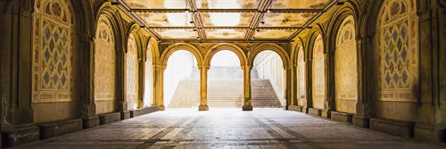 An Elegant Entrance - Jakob Dahlin