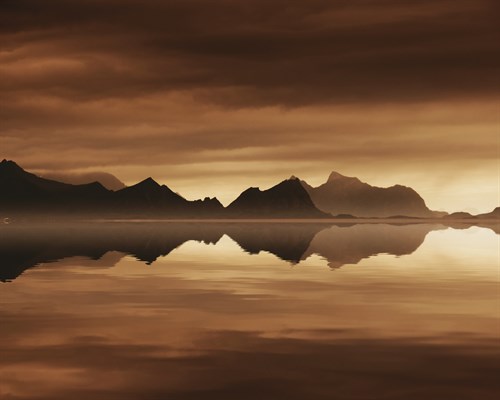 Mirrored Sea - Andreas Stridsberg