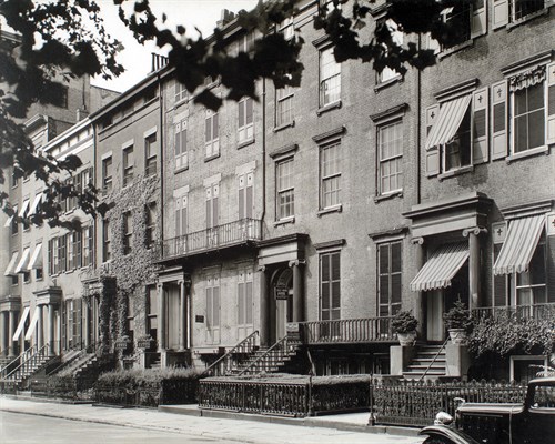 Washington Square North, Nos. 121-125, Manhattan - Berenice Abbott