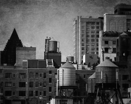 Building Tops - Noir - Pete Kelly