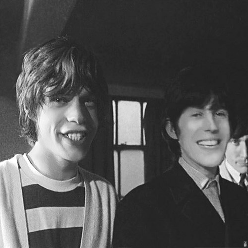 Rolling Stones Gather Moss V - British Pathe