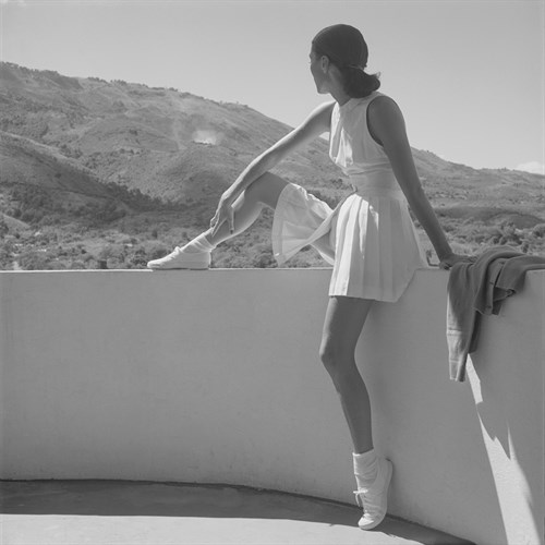 Looking at the Mountains, 1947 - Antoinette Frissell