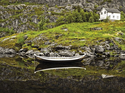 Still Mooring - Assaf Frank