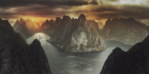 Ethereal Mountains - Andreas Stridsberg
