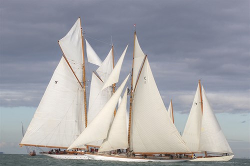 Sailing Close - Ingrid Abery