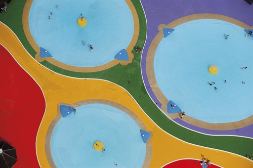 Pool Puzzle - Jason Hawkes