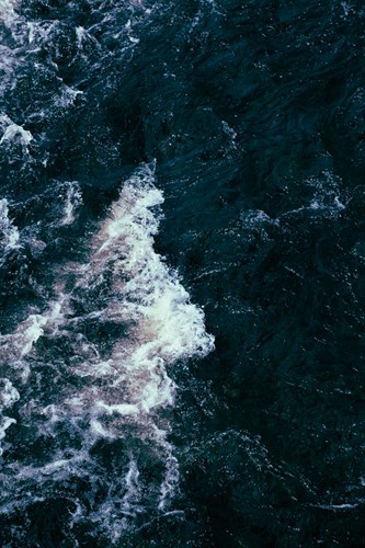 Tempest Seas - Surge - Irene Suchocki