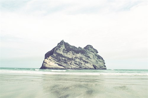 Buoyant Boulder - Florian Schleinig