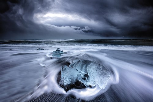 Iceberg Swirl - Lee Frost