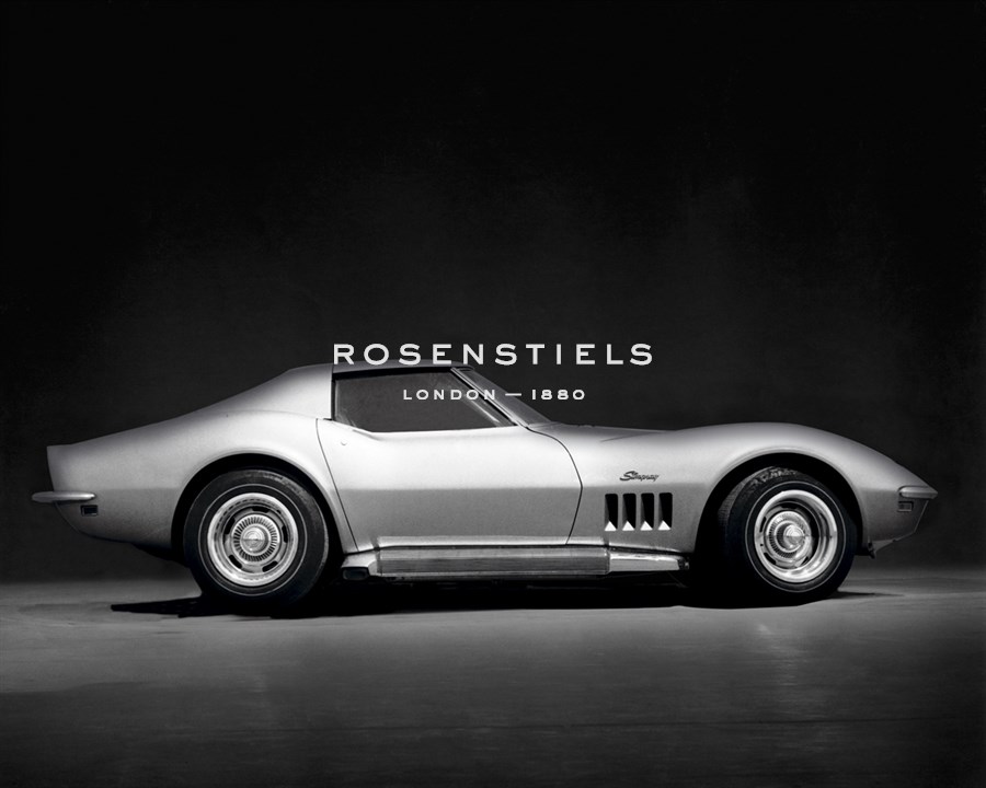 Corvette Stingray - Retro Classics