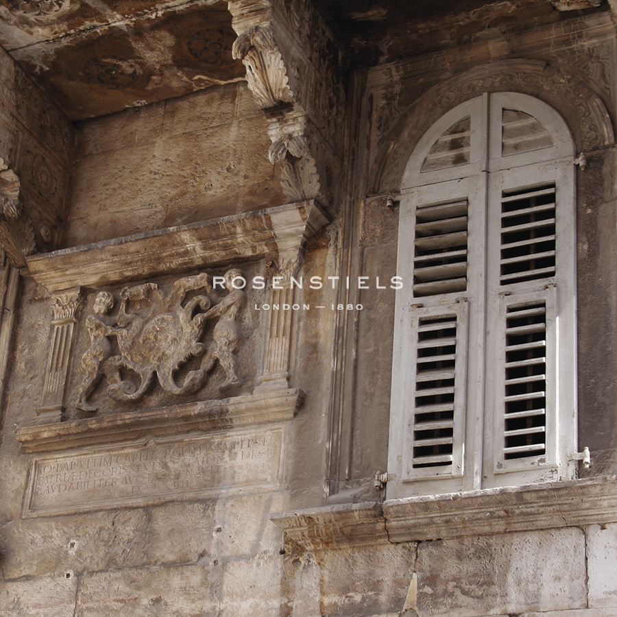 Palazzo - Finestra - Tony Koukos