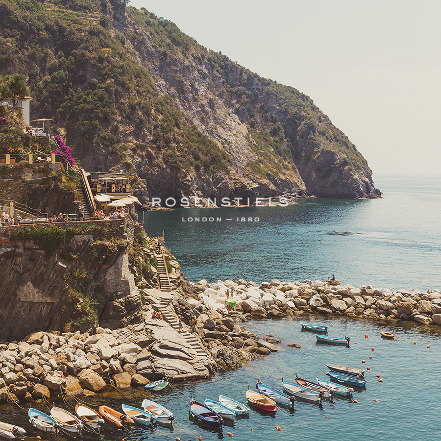 Cliffside View - Florian Schleinig