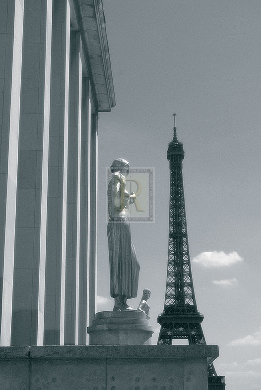 Chaillot - John Harper