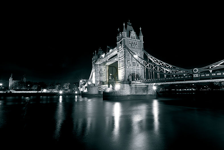 Tower Bridge II - Joseph Eta
