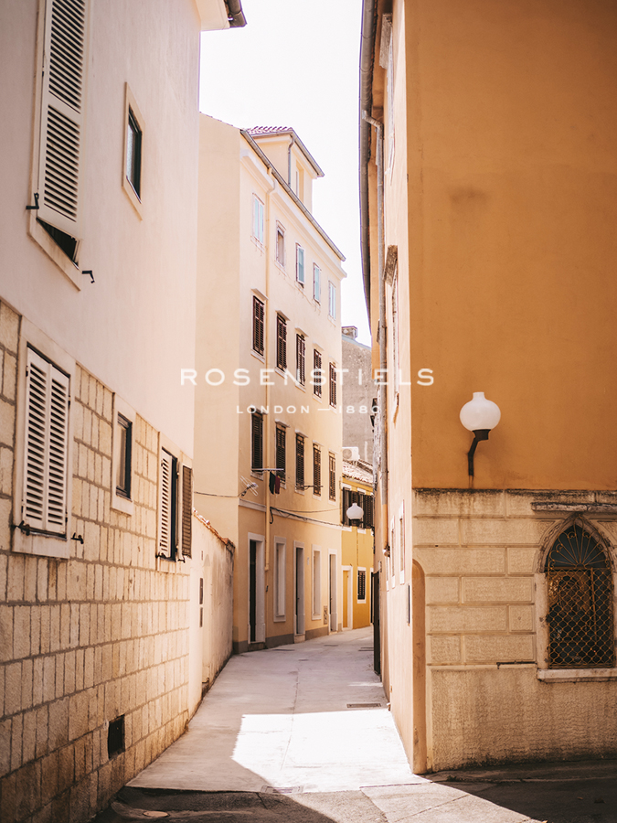 Calm Corners - Stroll - Florian Schleinig
