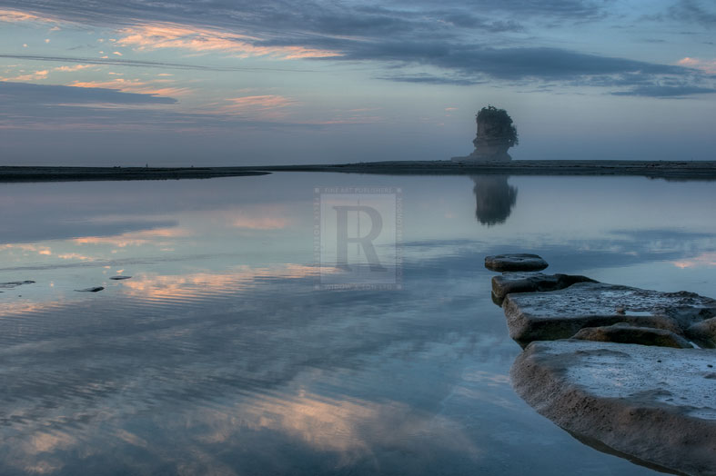 Stepping Out To Sea - Nathan Secker