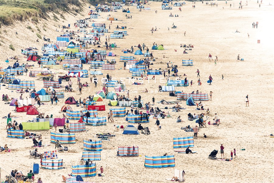 Summer Sands I - Joseph Eta