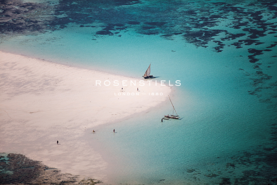 Infinite Shores - Niels van Gijn