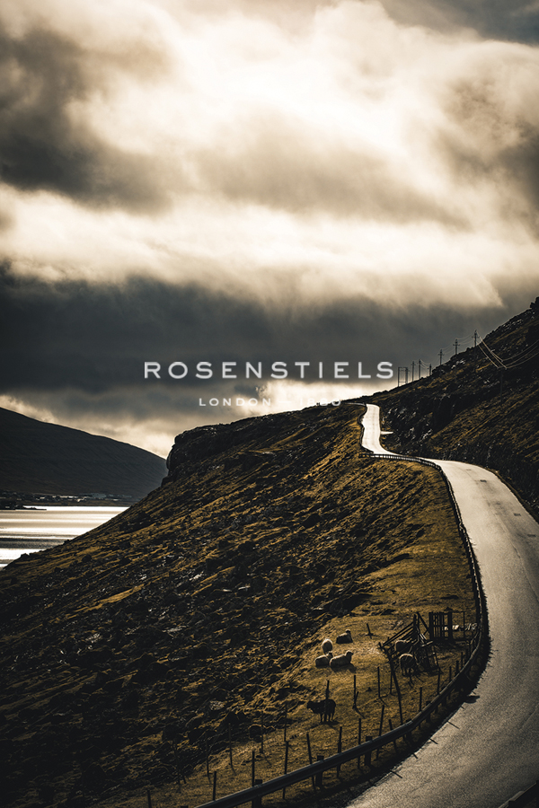 Unusual Light - Florian Schleinig