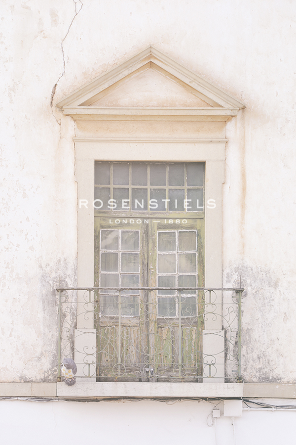 Window Focus - Chic - Carina Okula